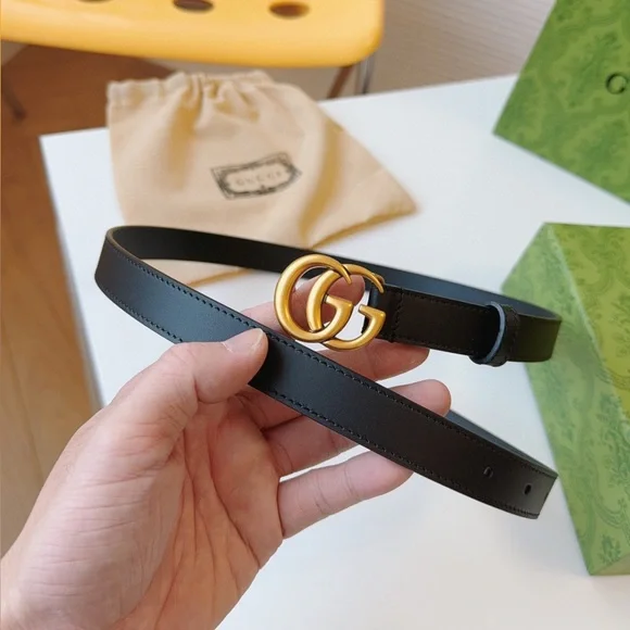 Size 85 cm New Gucci GG Marmont Thin Black Leather Belt with Gold Buckle - Picture 2 of 7